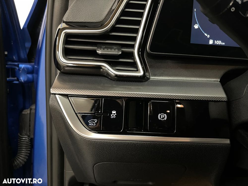 Kia Sportage 1.6 CRDI AWD Eco-Dynamics+ (48V M-H) DCT GT-Line - 29