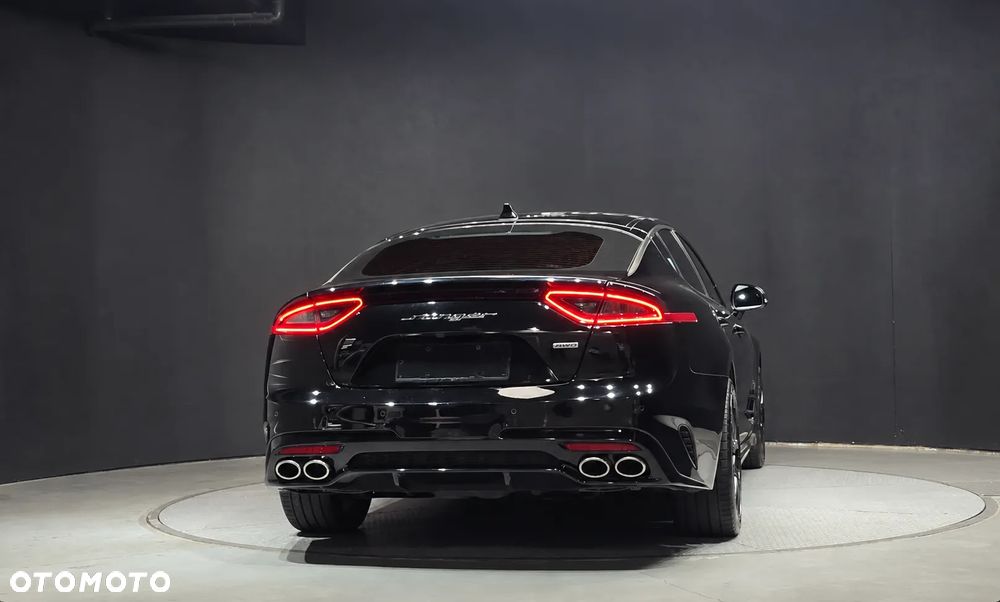 Kia Stinger 2.0 T-GDI GT Line - 5