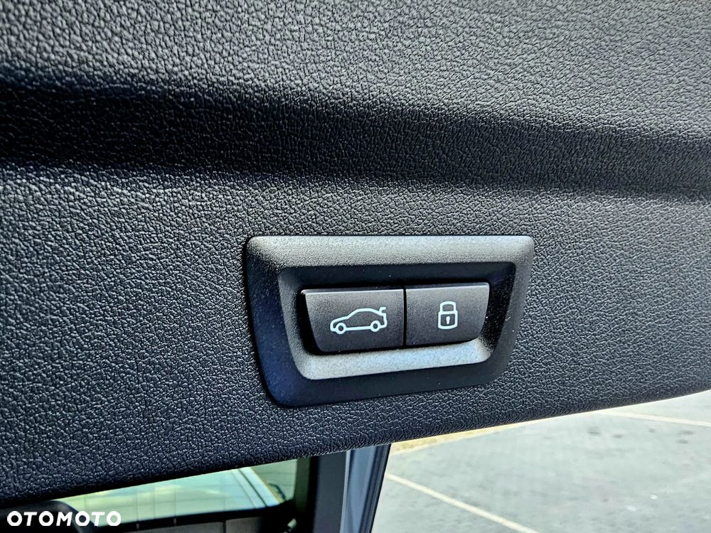 BMW iX2 eDrive20 66.5kWh - 30