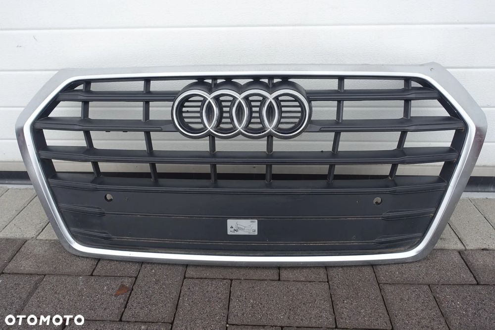 ATRAPA GRILL AUDI Q5 II 16r.- PDC  80A853651 - 1