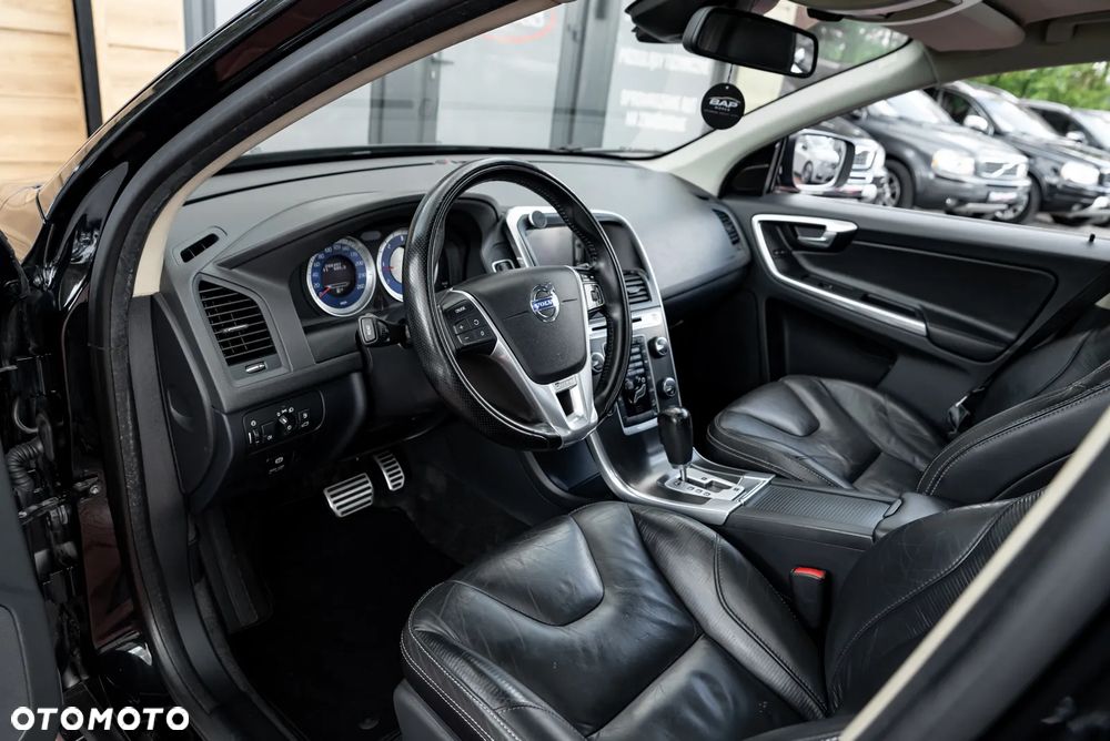 Volvo XC 60 D5 AWD RDesign - 18