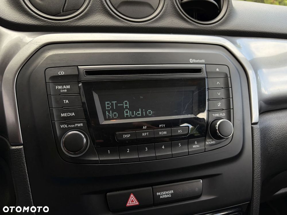 Suzuki Vitara 1.4 Boosterjet Hybrid Comfort - 29