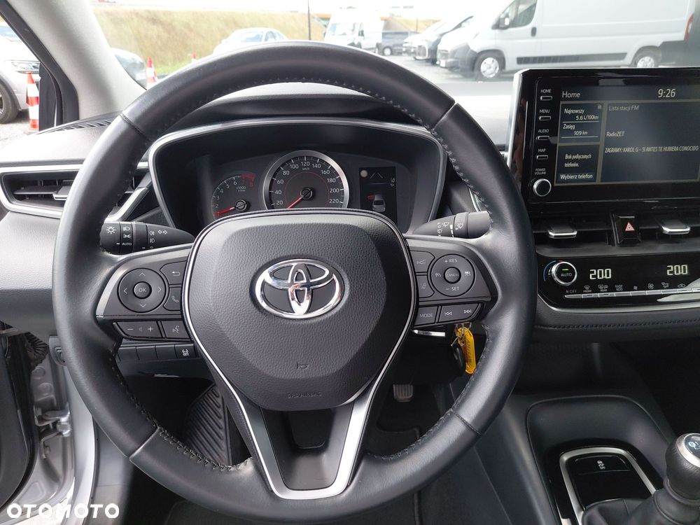Toyota Corolla - 16