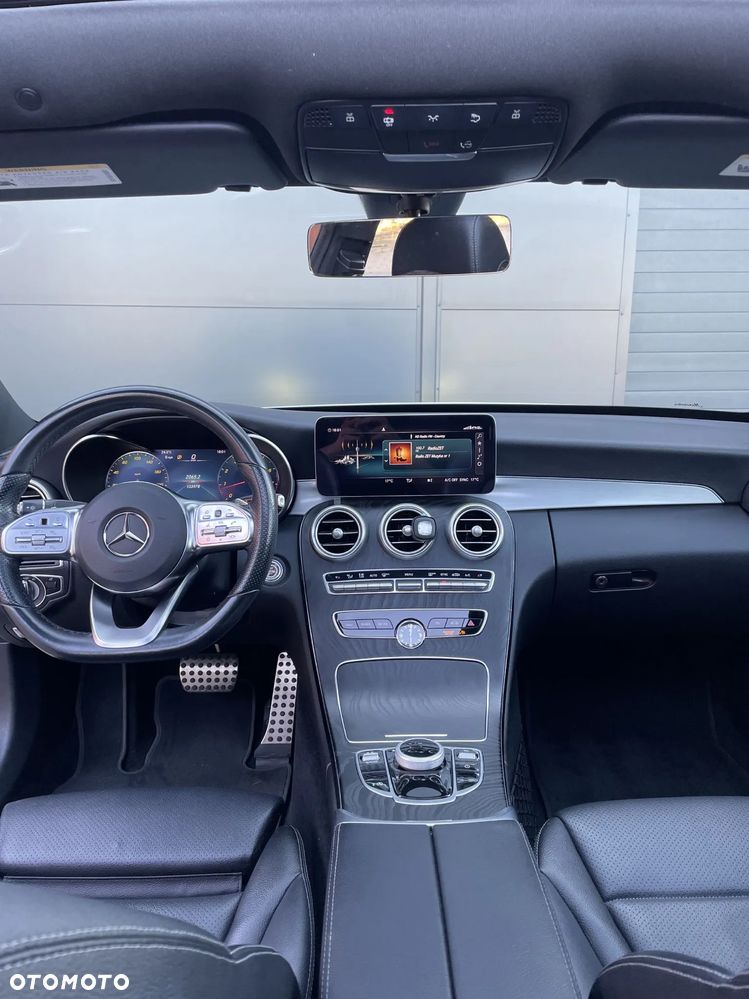 Mercedes-Benz Klasa C 300 9G-TRONIC AMG Line - 10