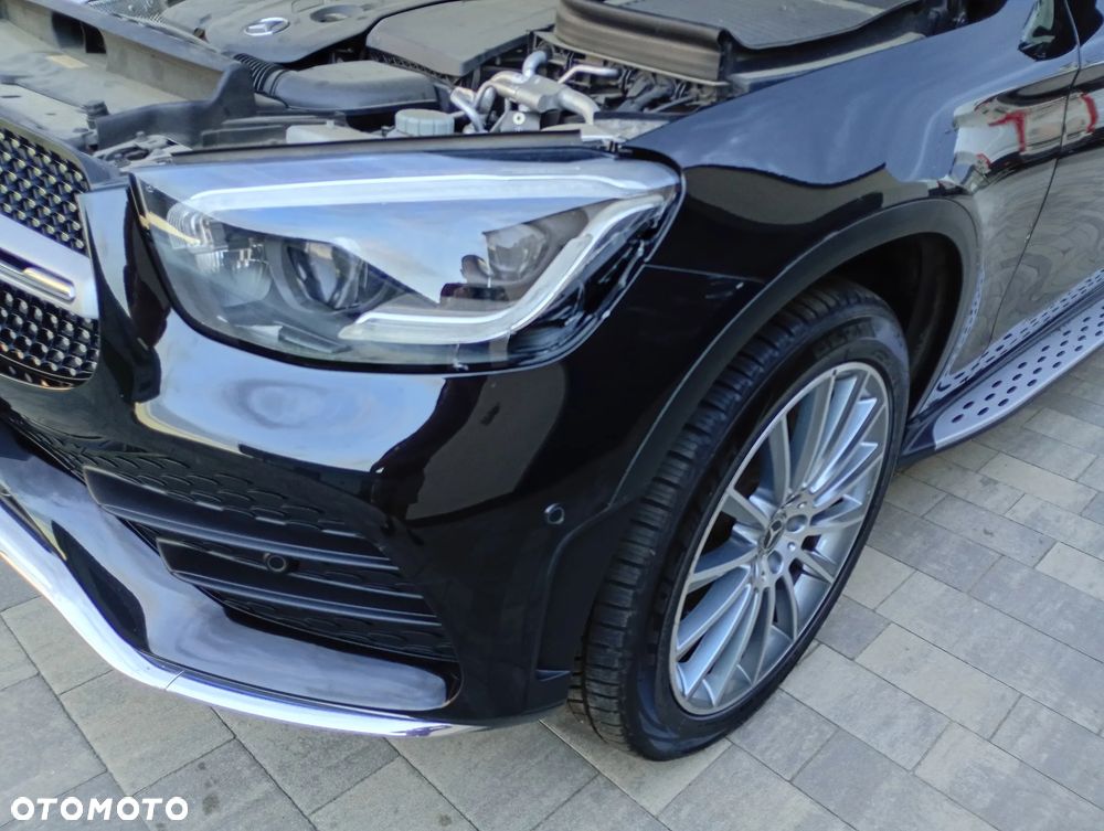 Mercedes-Benz GLC 300 de 4Matic 9G-TRONIC Exclusive - 19