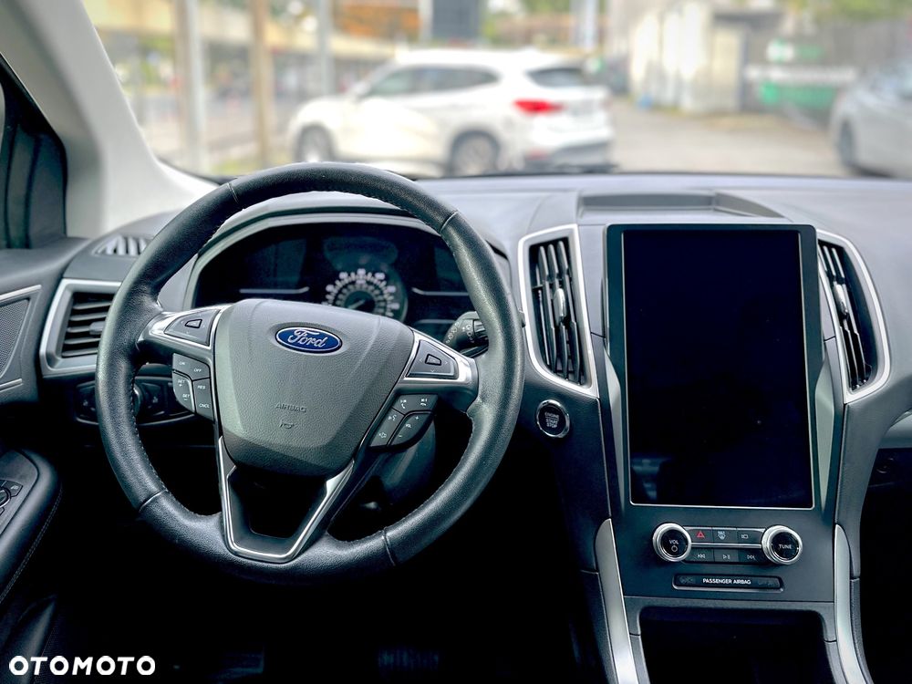 Ford Edge - 24