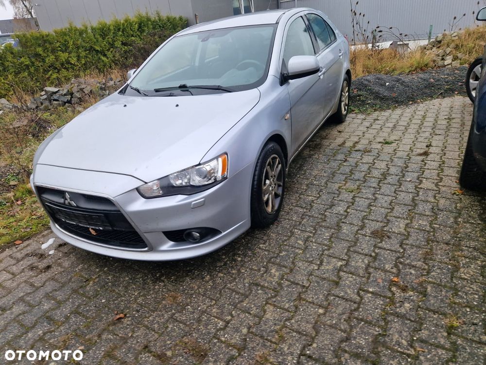 Mitsubishi Lancer 1.6 - 2