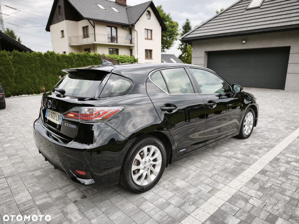 Lexus CT 200h F Sport - 12