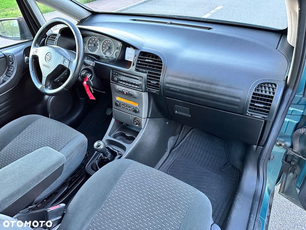 Opel Zafira 1.8 Elegance - 19