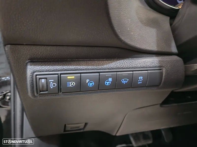 Toyota Corolla Touring Sports 1.8 Hybrid Comfort+P.Sport - 15