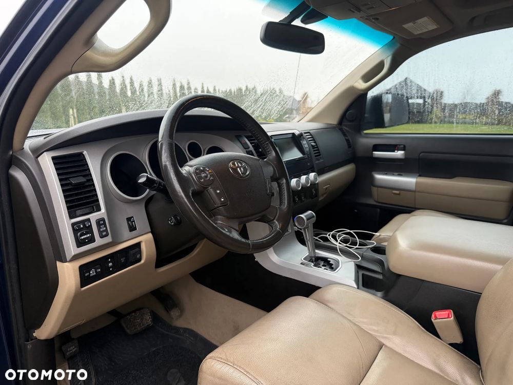 Toyota Tundra 5.7 4x4 Double Cab Limited - 23