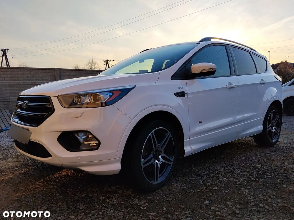 Ford Kuga 2.0 TDCi AWD ST-Line - 2