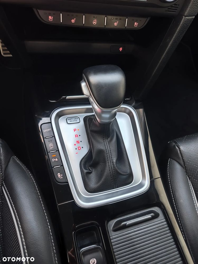 Kia XCeed 1.6 T-GDI XL DCT - 17