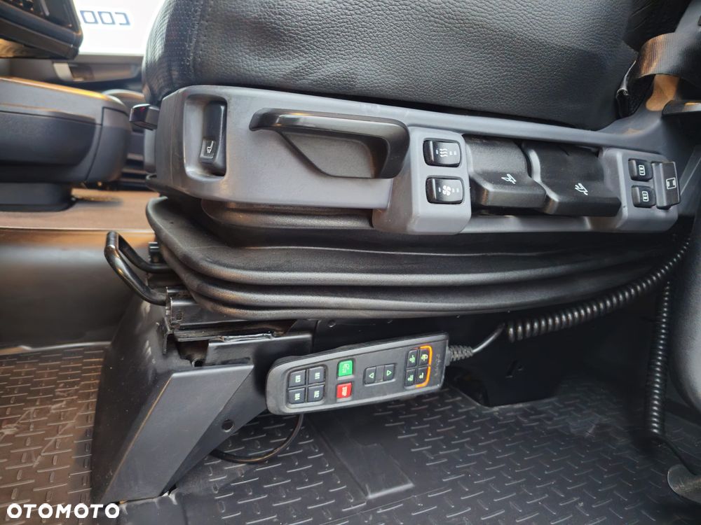 Scania Scania Streamline 2017 • Euro 6 • Retarder • Postojowe - 32