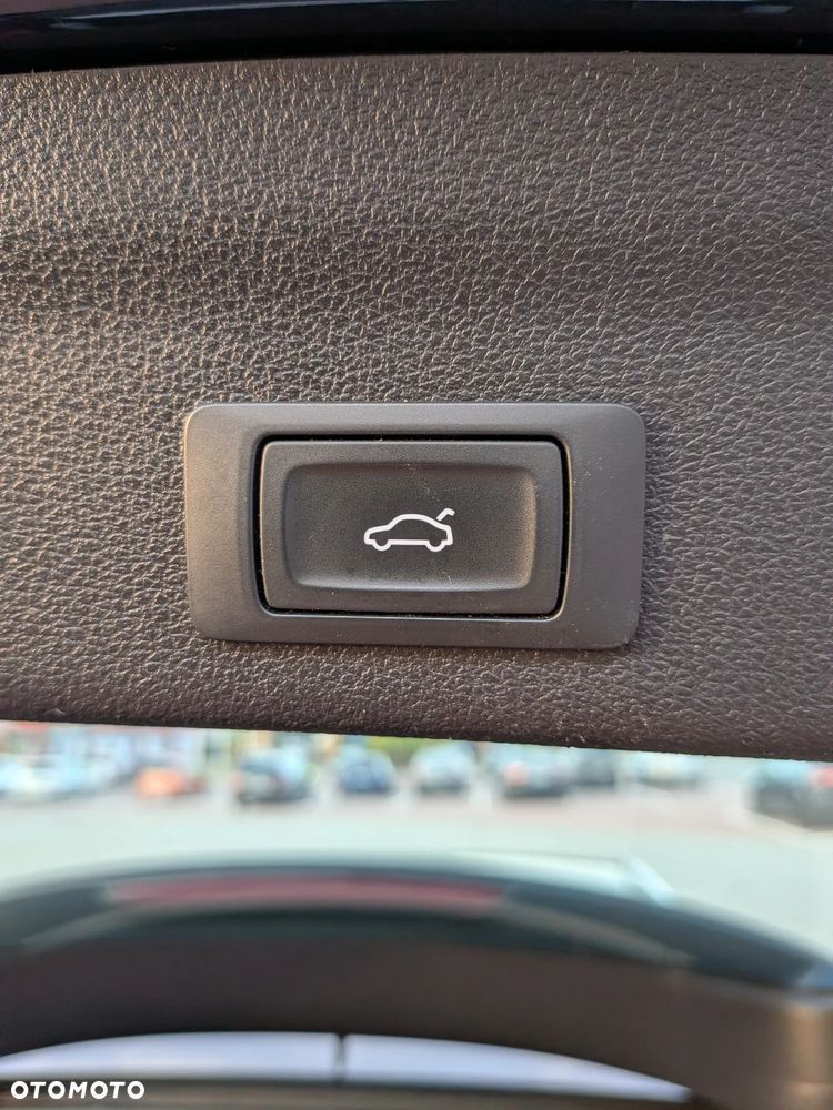 Audi A6 Avant - 17