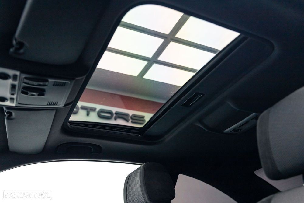 BMW 320 d Coupe - 35