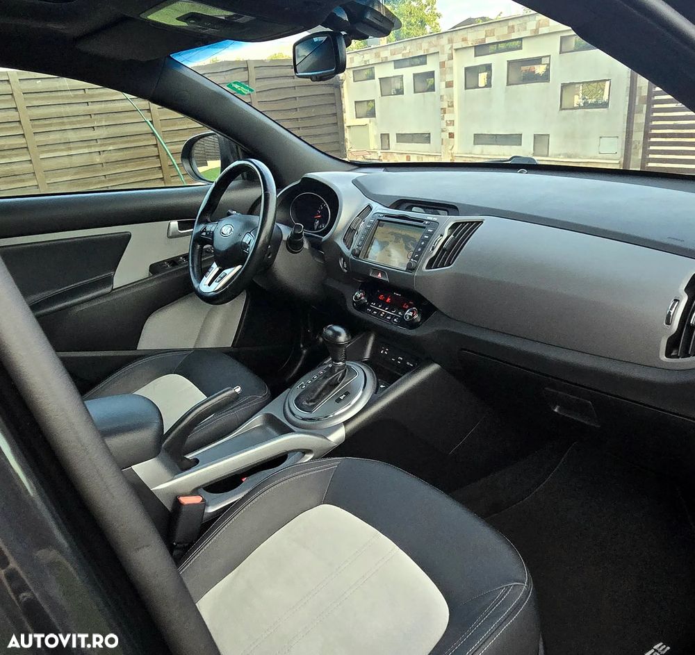 Kia Sportage 2,0 CRDI AWD Aut. Platinum - 24