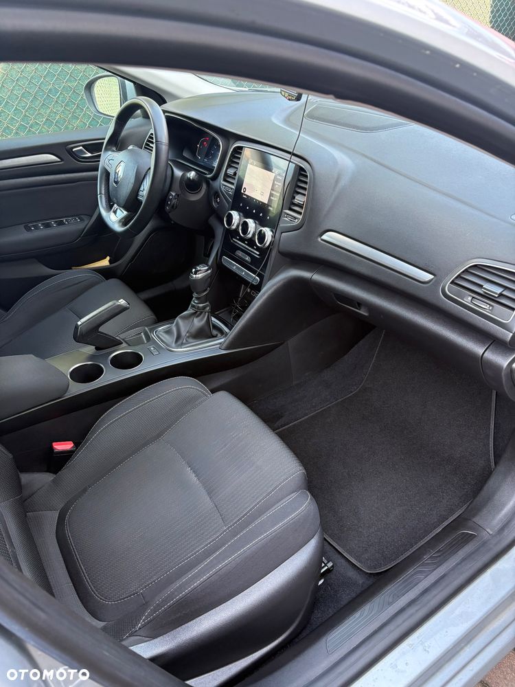 Renault Megane - 8