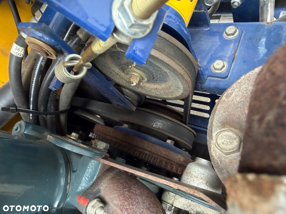 Kubota Canycon S100. Wozidło Gąsienicowe. Japońska Wywrotka w Pełni Hydrauliczna. Samo-załadowcza łyżka. Kiper Obrotowy! Silnik Kubota 3cylindry. Potężna moc. Szybka wolna jazda! Tylko 351 MTG. 2015rok prod. Ani deka luzów czy wycieków! Maszyna Sprowadzona z Norwegii z urzędu komunalnego. Używana raz do roku. Wielka Okazja! - 22