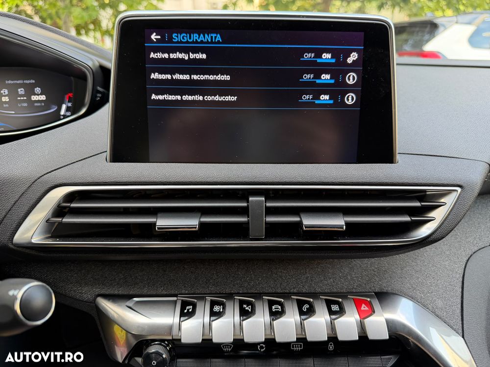 Peugeot 5008 1.5 BlueHDI s&s EAT8 GT-Line - 32