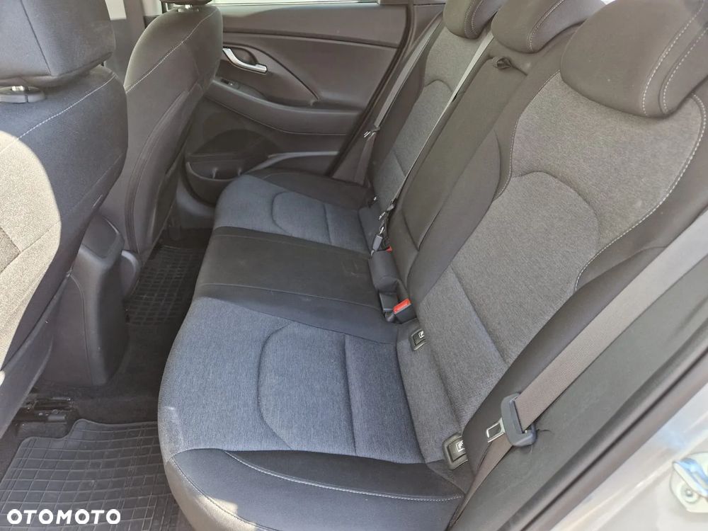 Hyundai i30 1.5 T-GDI 48V Smart DCT - 15