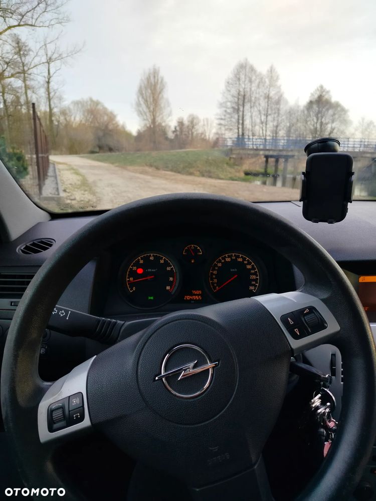 Opel Astra 1.4 - 8