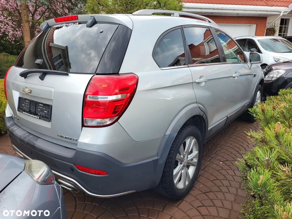 Chevrolet Captiva 2.4 AWD Automatik LT+ - 3