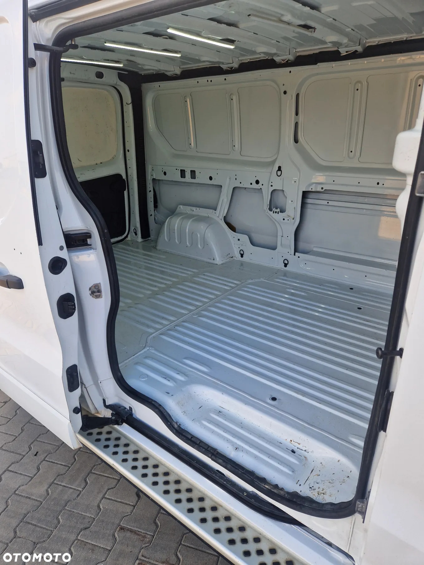 Renault trafic - 13
