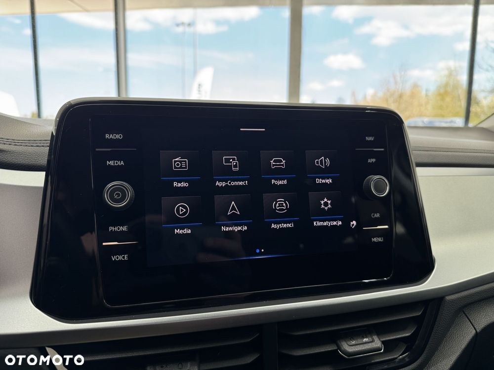 Volkswagen T-Roc - 27