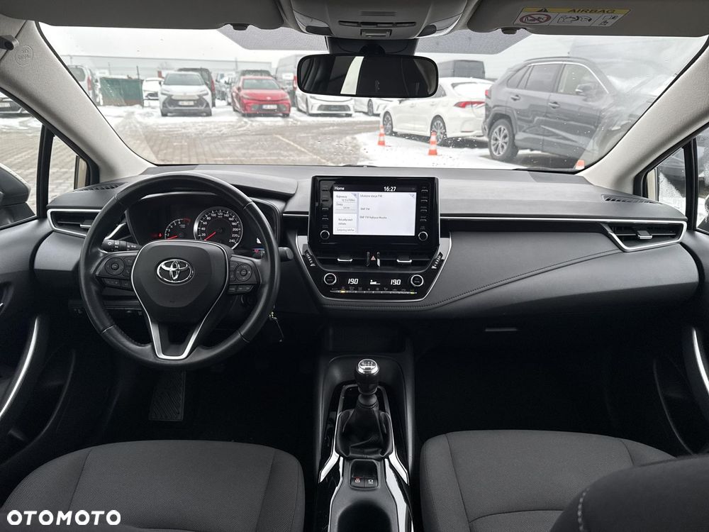 Toyota Corolla 1.5 Comfort - 9