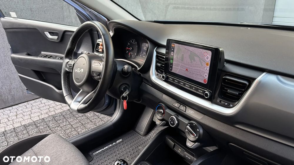Kia Stonic - 10