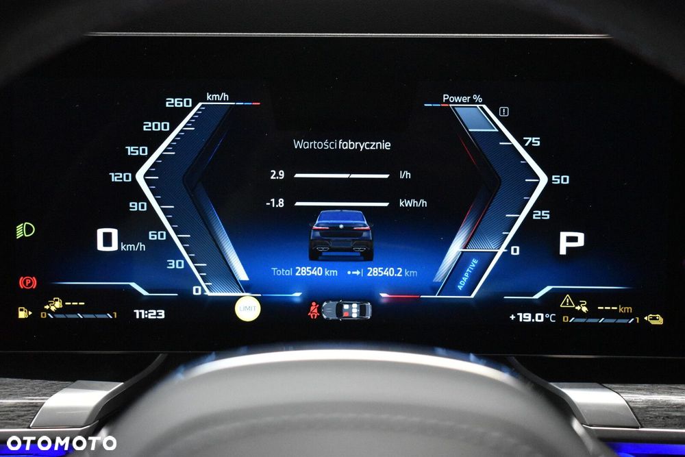 BMW Seria 7 - 17