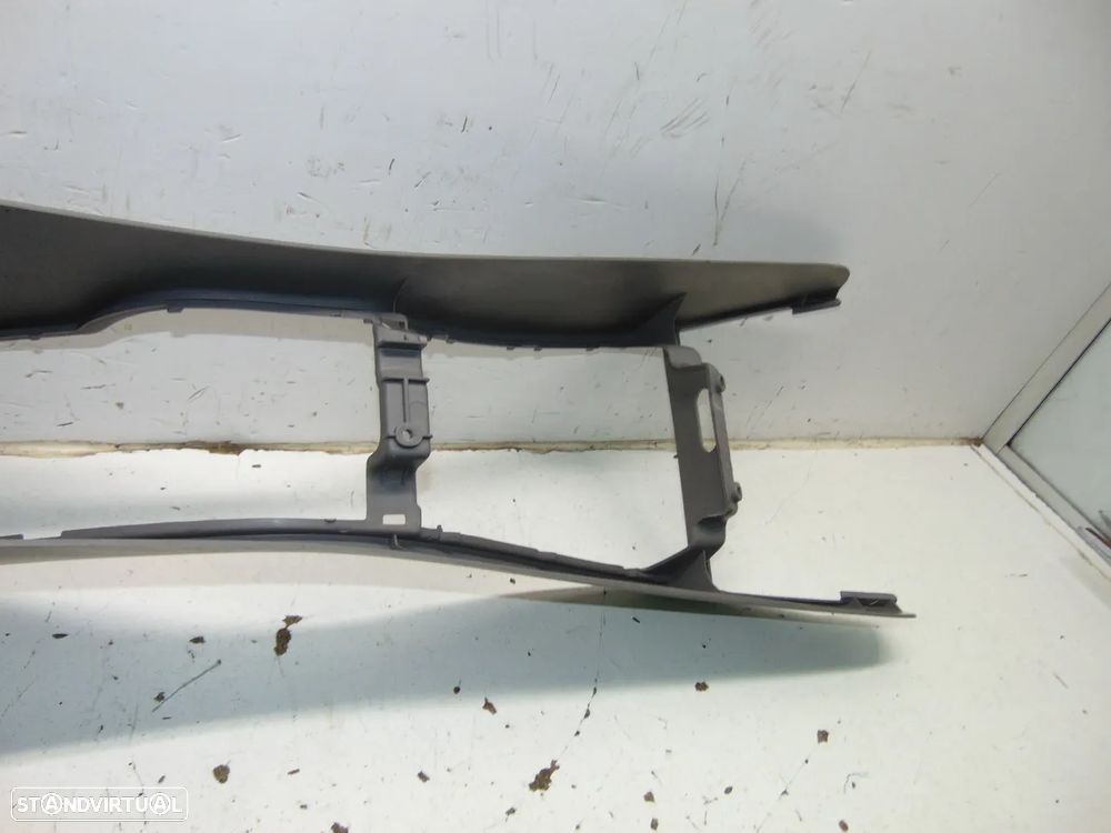 Subaru forester consola central - 6