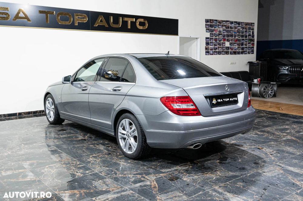 Mercedes-Benz C 250 (BlueTEC) d 4Matic 7G-TRONIC AMG Line - 29