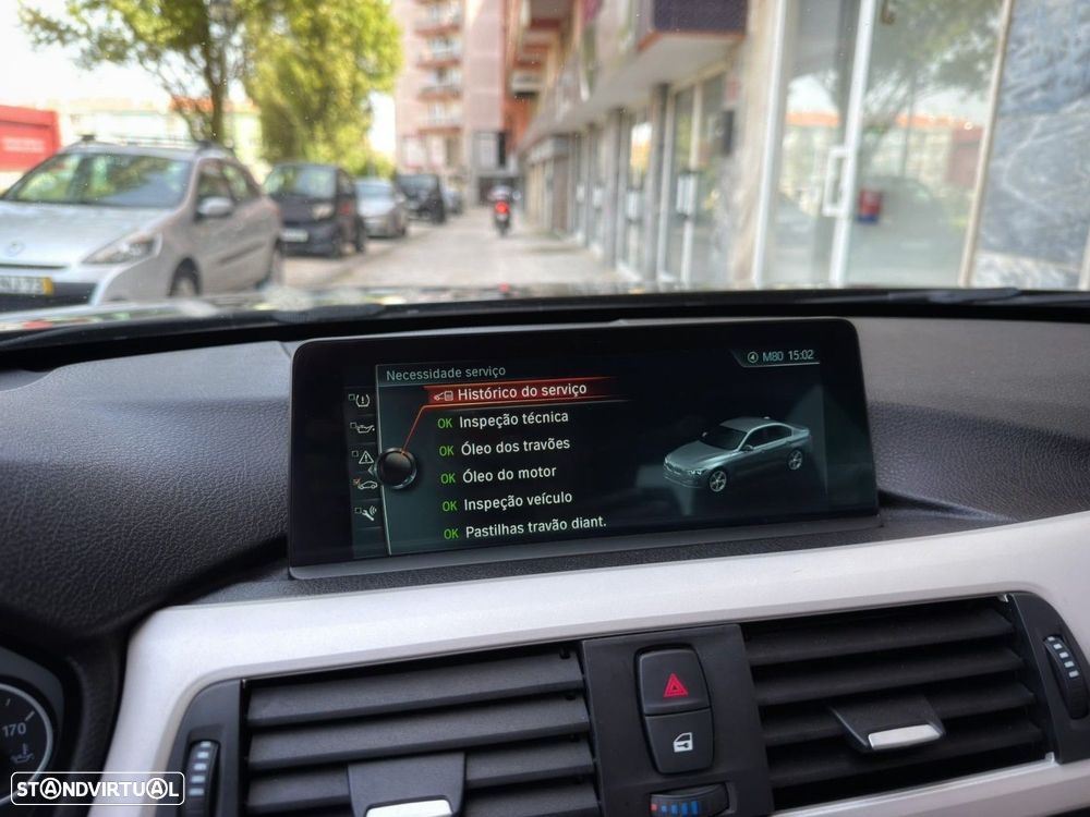 BMW 330 e iPerformance Advantage - 13