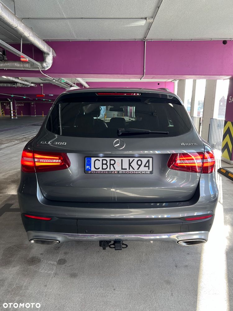 Mercedes-Benz GLC 300 4Matic 9G-TRONIC - 6