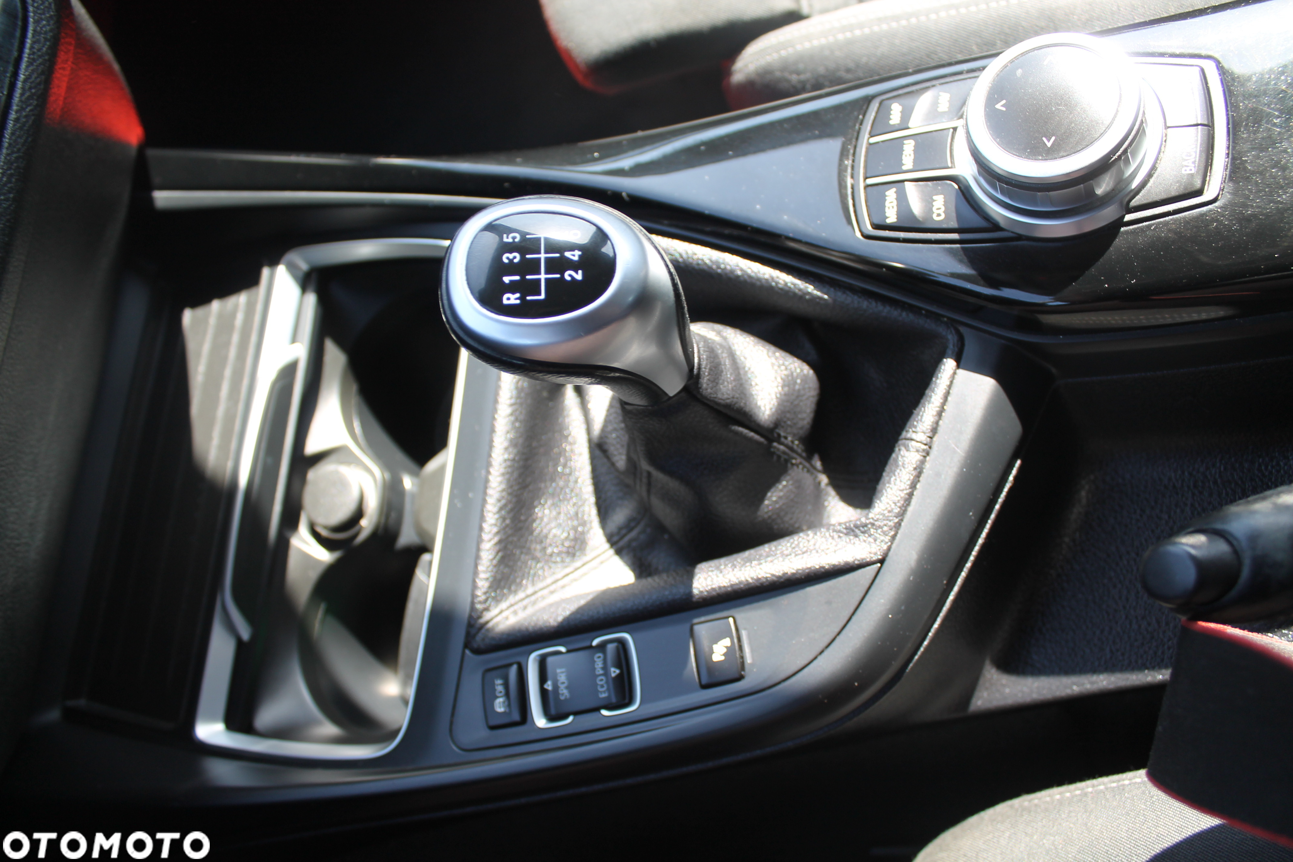 BMW Seria 1 116d - 23