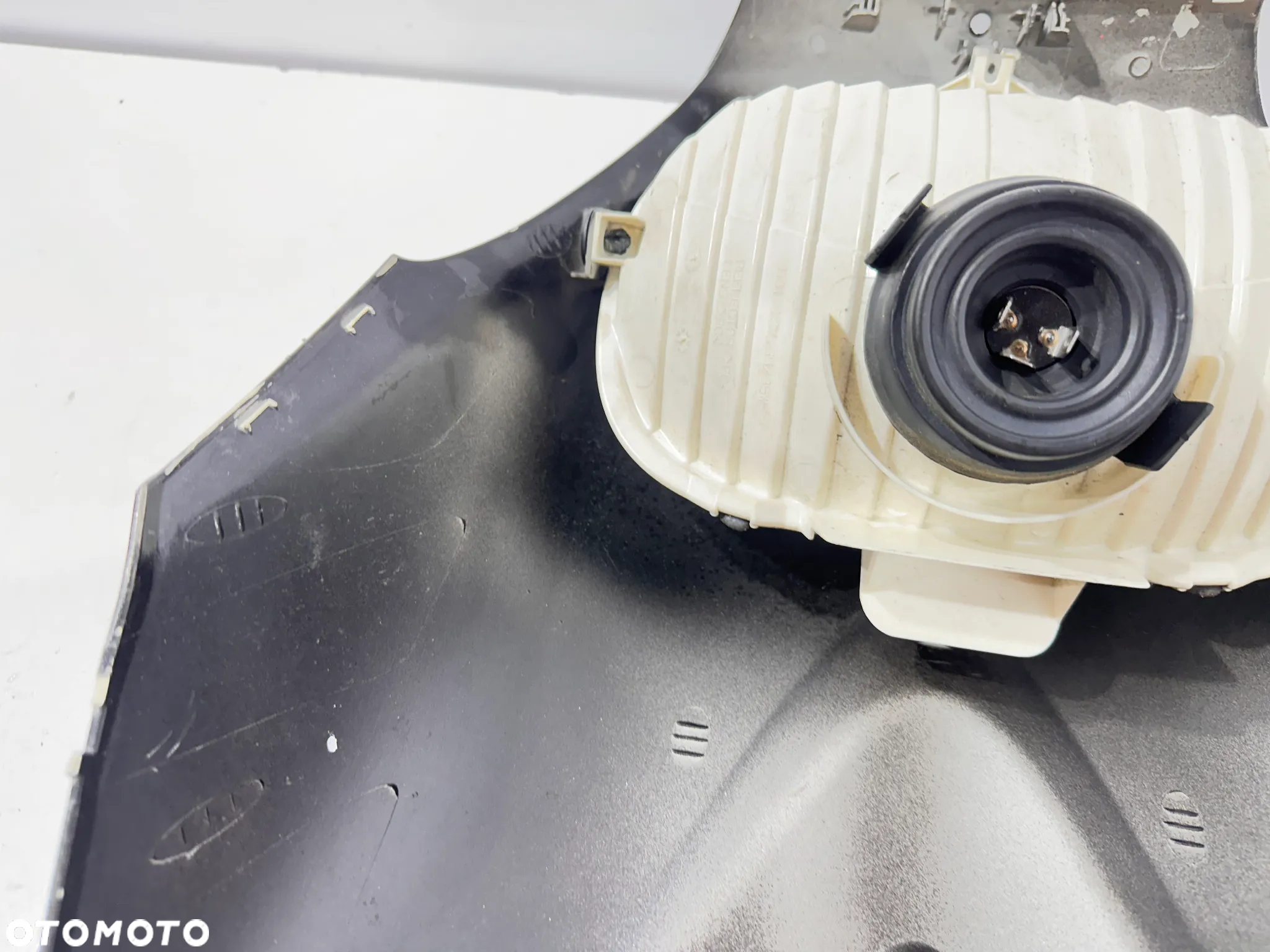 Czacha owiewka Yamaha Neos MBK Ovetto 08-19r - 2