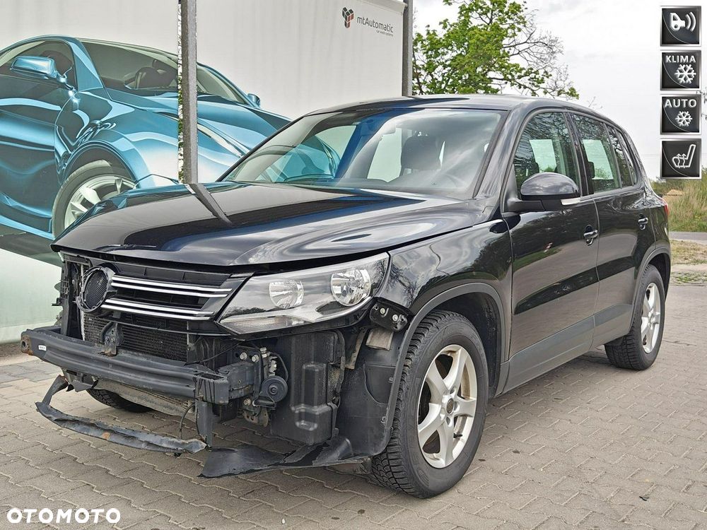 Volkswagen Tiguan - 1