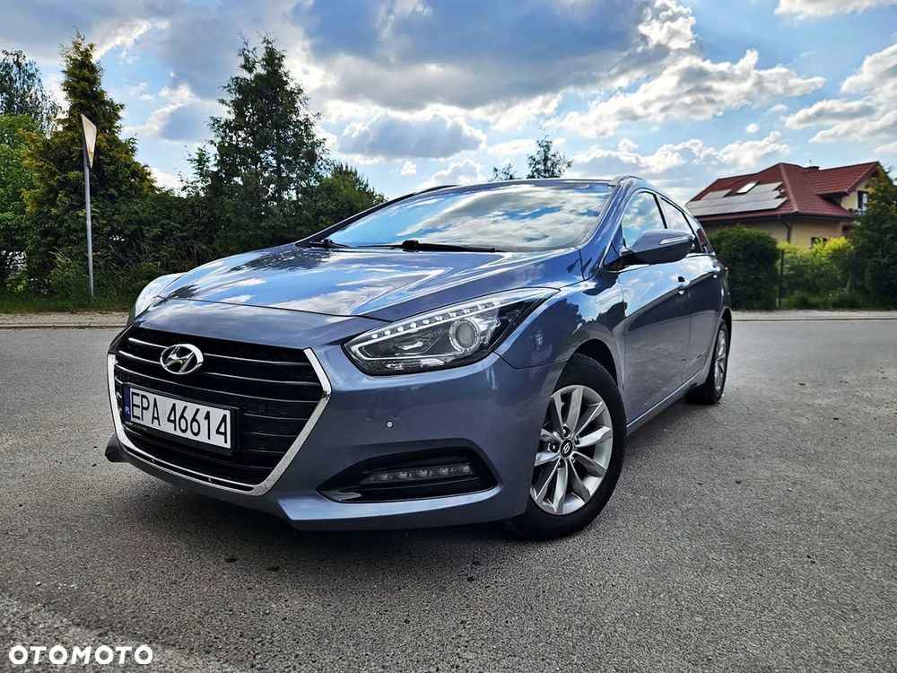 Hyundai i40 Kombi blue 1.7 CRDi Premium - 1