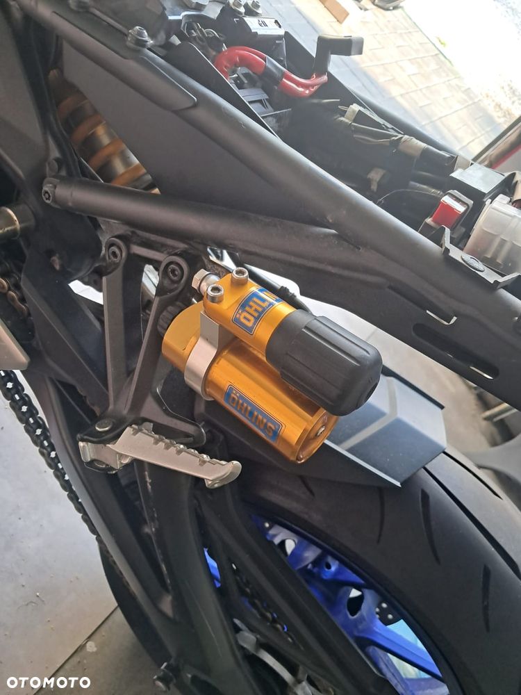 Yamaha MT - 9