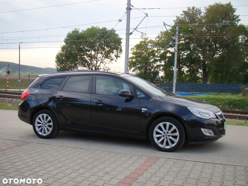 Opel Astra 1.4 T Cosmo S&S EU6 - 4