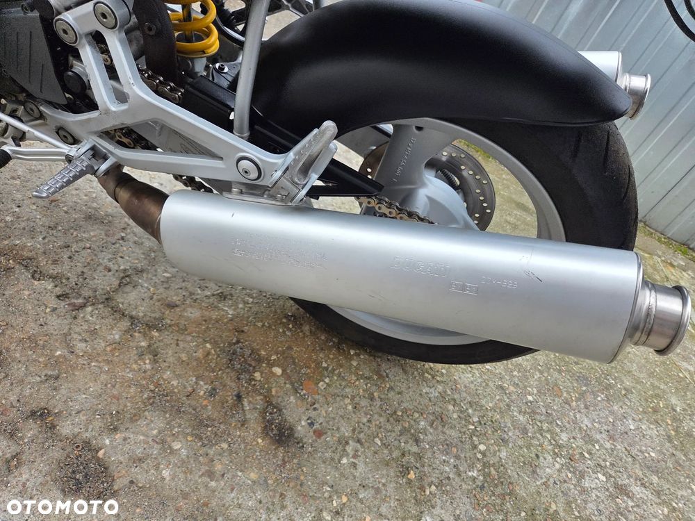 Ducati Monster - 21