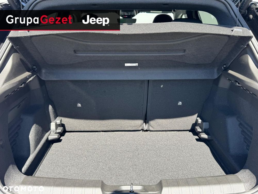 Jeep Avenger - 12