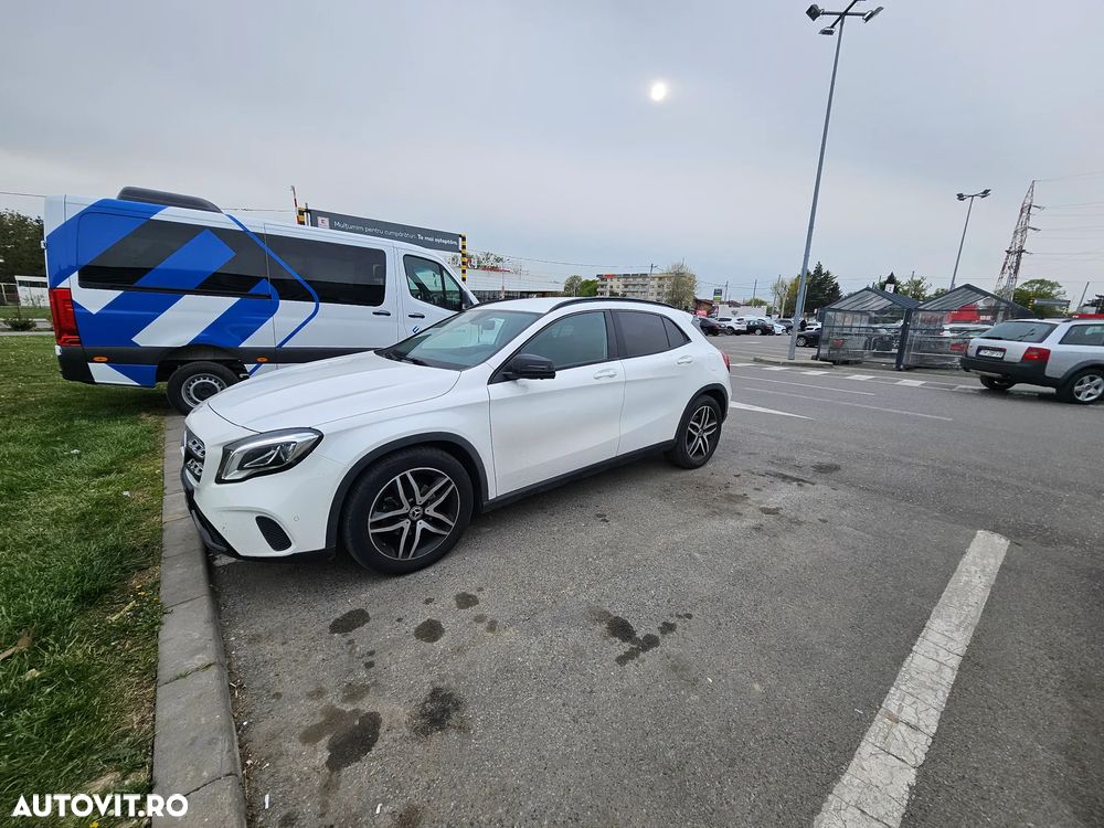 Mercedes-Benz GLA - 3