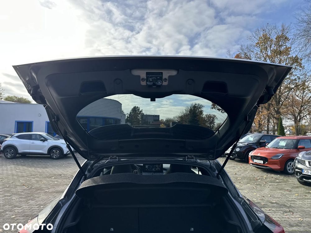 Nissan Juke 1.0 DIG-T N-Connecta DCT - 31