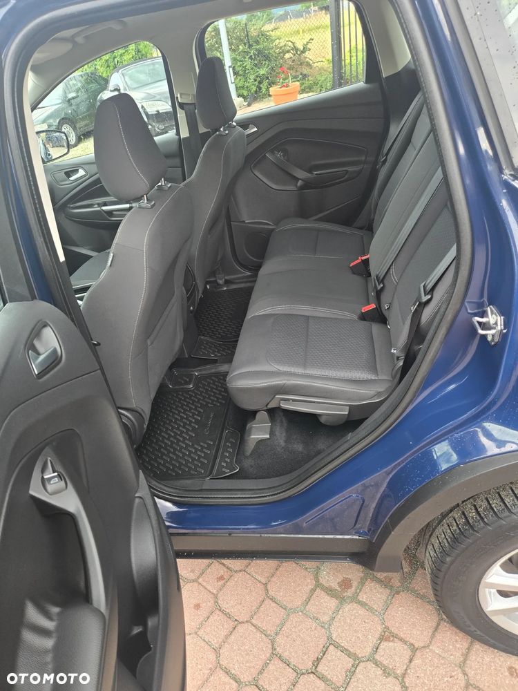 Ford Kuga 1.5 EcoBoost 2x4 Cool & Connect - 10