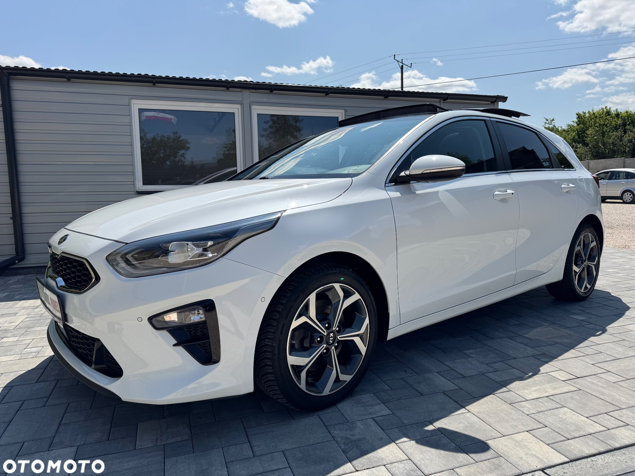 Kia Ceed 1.4 T-GDI OPF Platinum Edition - 12