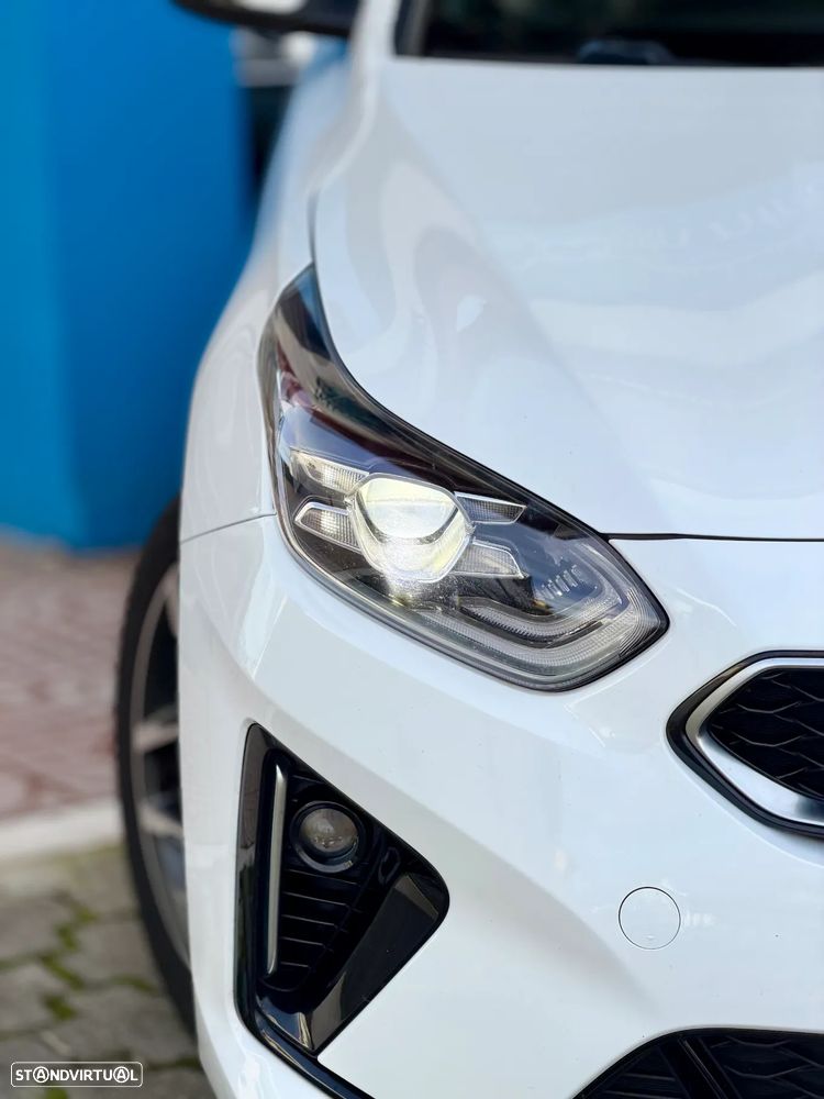 Kia ProCeed 1.6 CRDi GT Line - 29