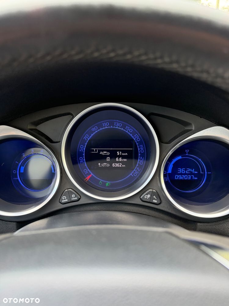 DS Automobiles DS 4 - 12